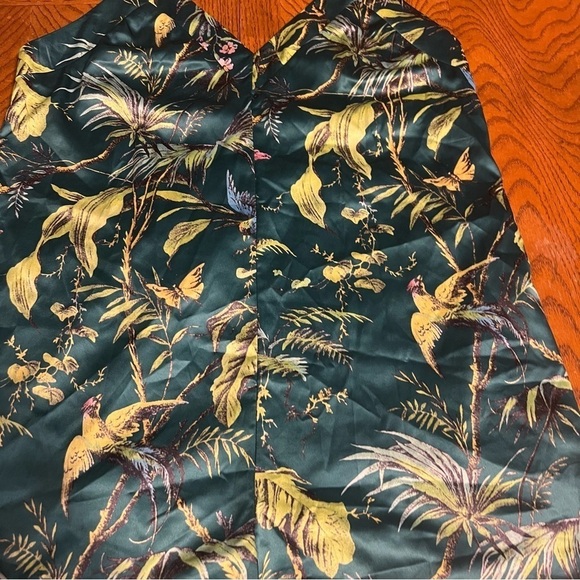 Revolve Superdown Women's Frankie Tropical Birds Romper Sz S Relaxed Fit - Picture 8 of 16